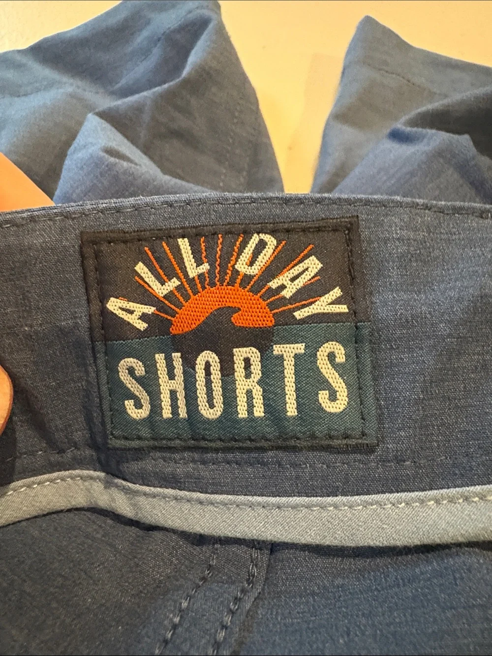 Faherty - All Day Belt Loop Shorts. 9 inch inseam. Navy Blue. Size 38. MSC0012